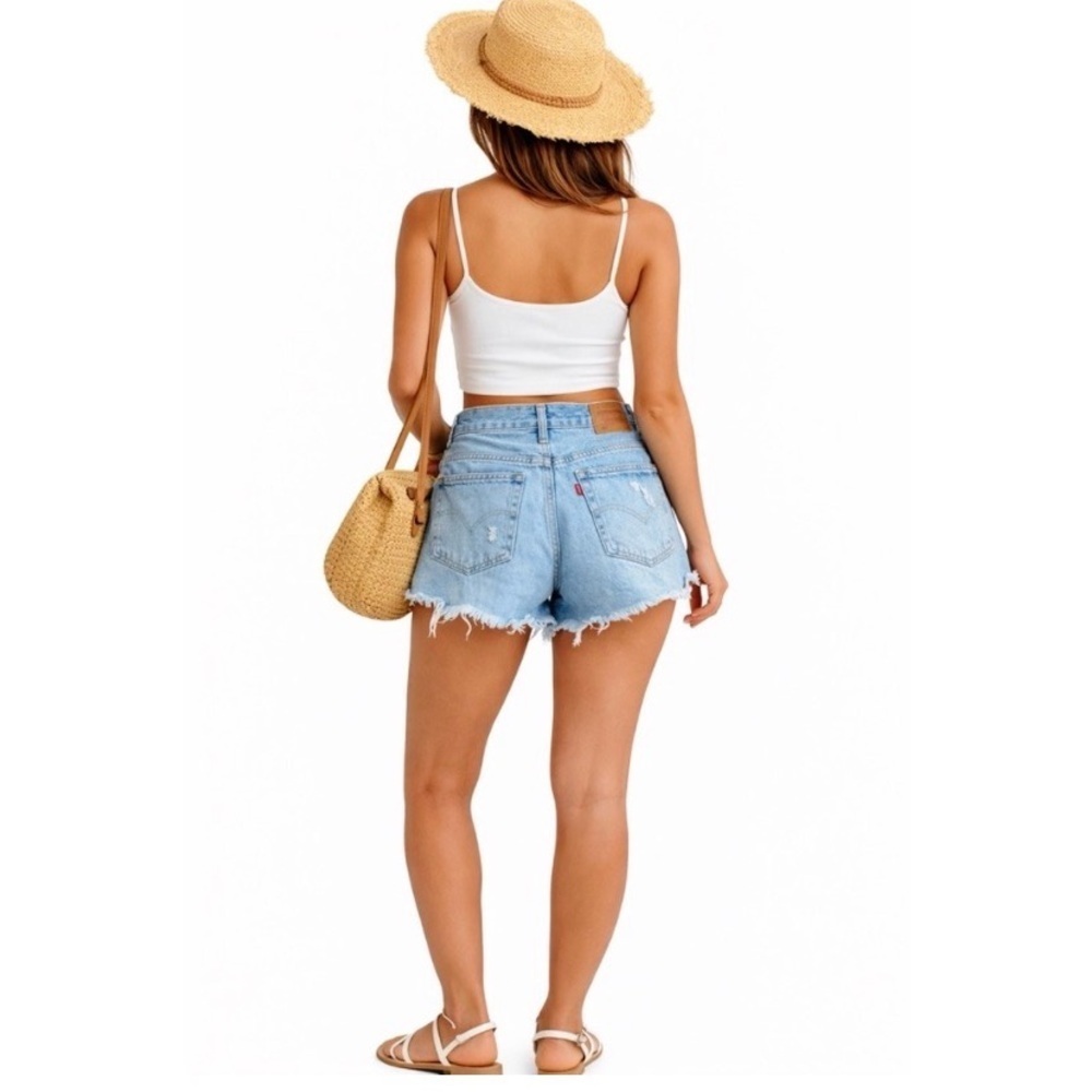 LEVI’S 501 Ripped Jean Shorts - Picture 3 of 8